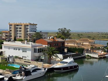 Apartament amb ascensor en venda a DEL CAP LLARG