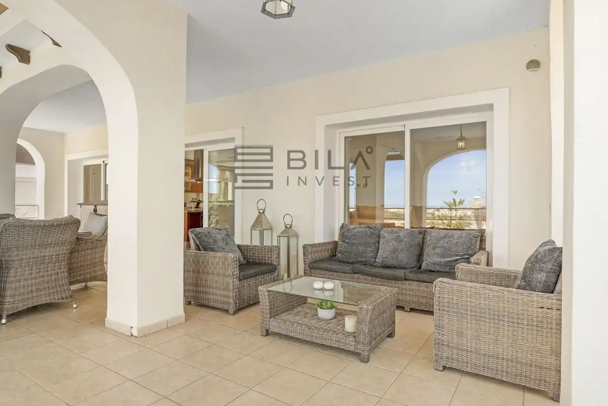 Chalet con piscina en venta en Cerros del Aguila, imagen 18