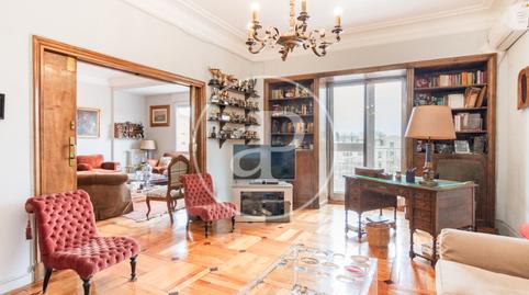 Foto 2 de Piso en venta en C. de Joaquín Costa, El Viso, Madrid