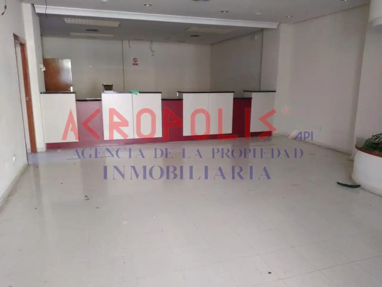 Local en venda en Fuentes de Ropel
