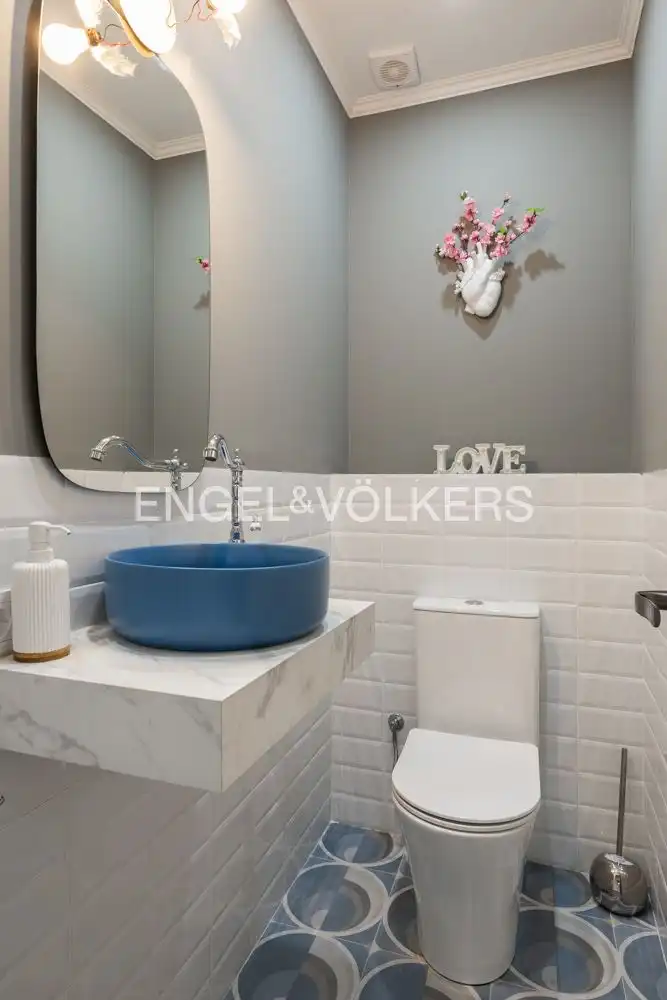 Baño de Piso de alquiler en Valencia con Aire acondicionado, Calefacción y Amueblado