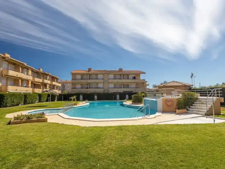 Swimming pool of Flat for sale in L'Estartit  with Air Conditioner, Terrace and Swimming Pool