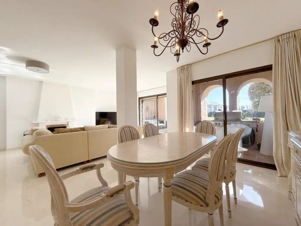 Villa mit Terrasse zum Verkauf in Calle Parque Central 5, imagen 20