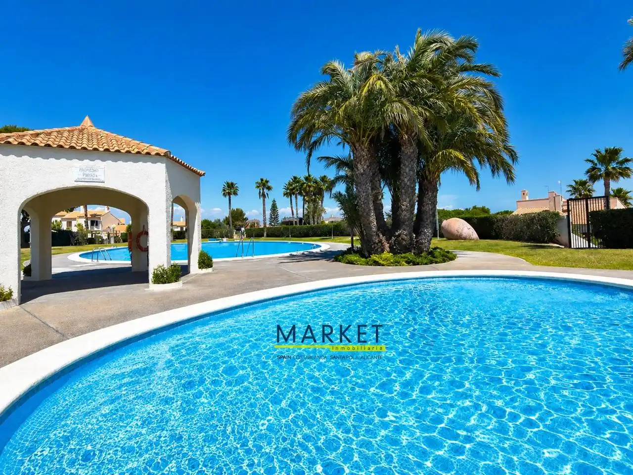 Exterior view of Detached homes for sale in Santa Pola  with Air Conditioner, Private garden and Parquet flooring