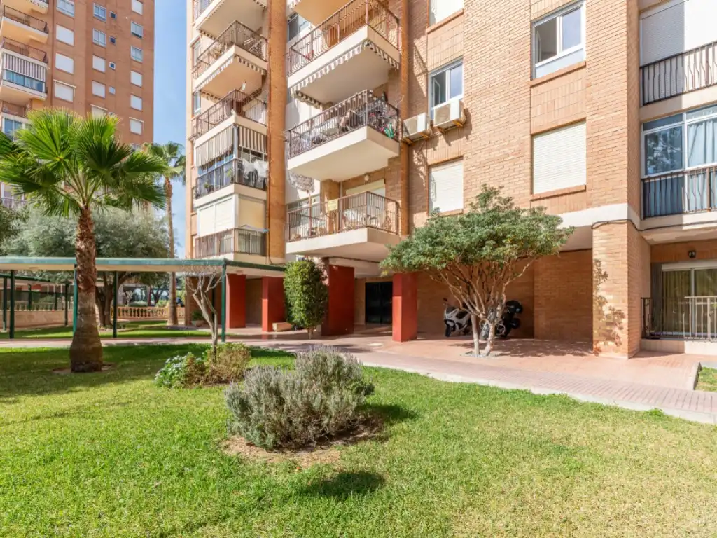 Apartamento en venta en Avenida Ausias March, Campello Playa