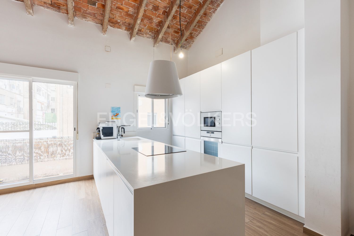 Kitchen of House or chalet for sale in Burjassot  with Air Conditioner, Heating and Terrace