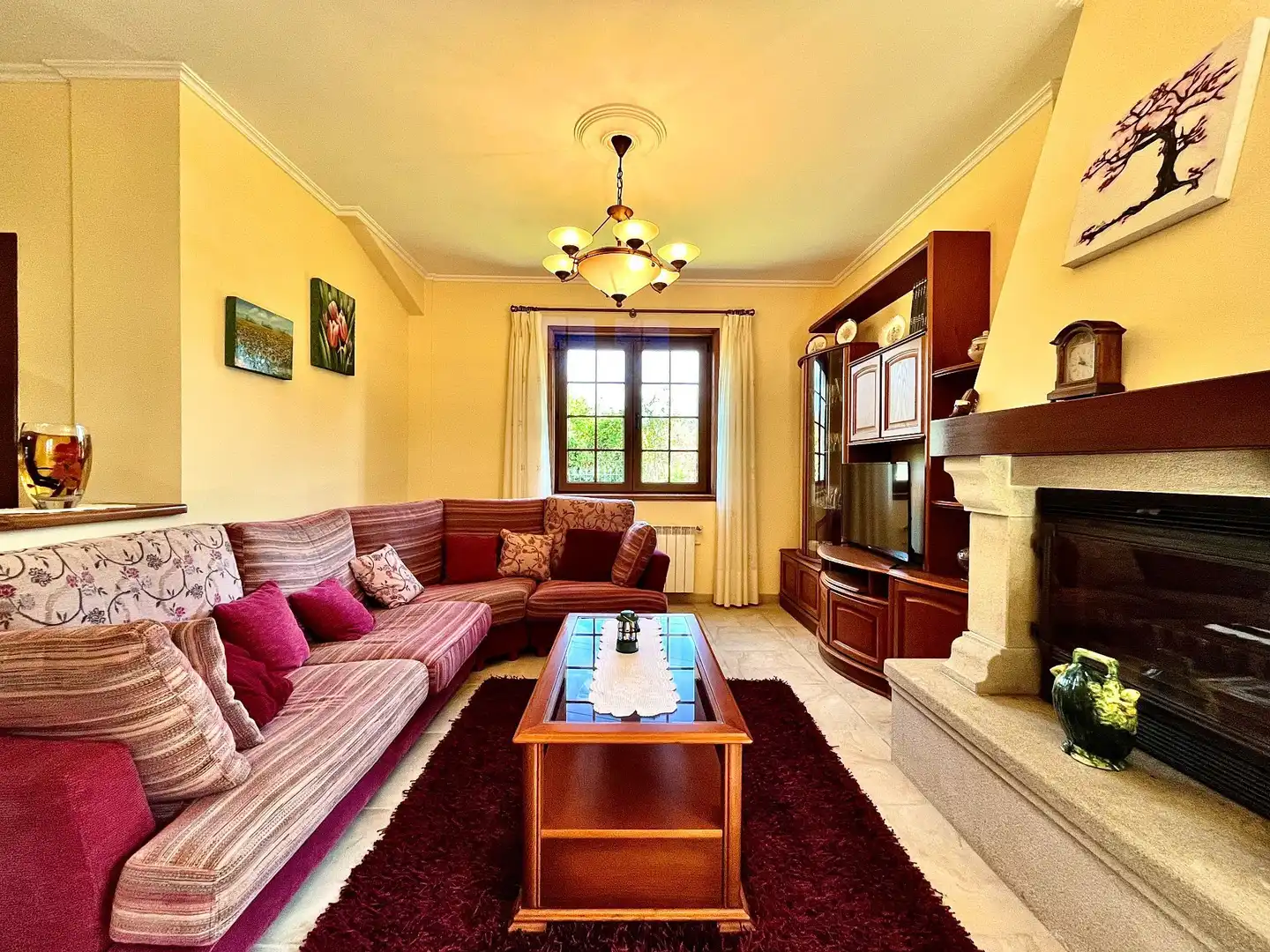 Wohnzimmer von Haus oder Chalet zum Verkauf in Valdoviño mit Heizung, Privatgarten und Abstellraum