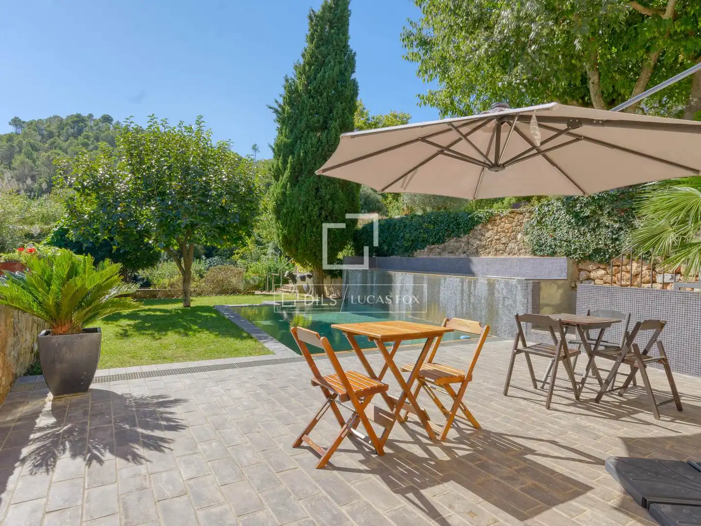 Jardín de Finca rústica en venta en Boadella i les Escaules con Calefacción, Jardín privado y Terraza
