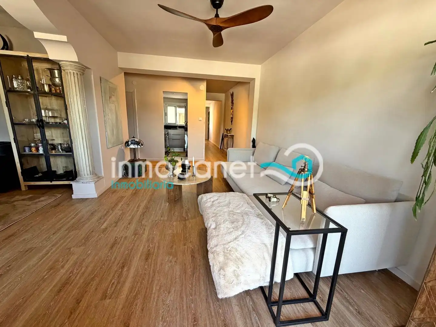 Exterior view of Apartments for sale in Oliva  with Air Conditioner and Balcony