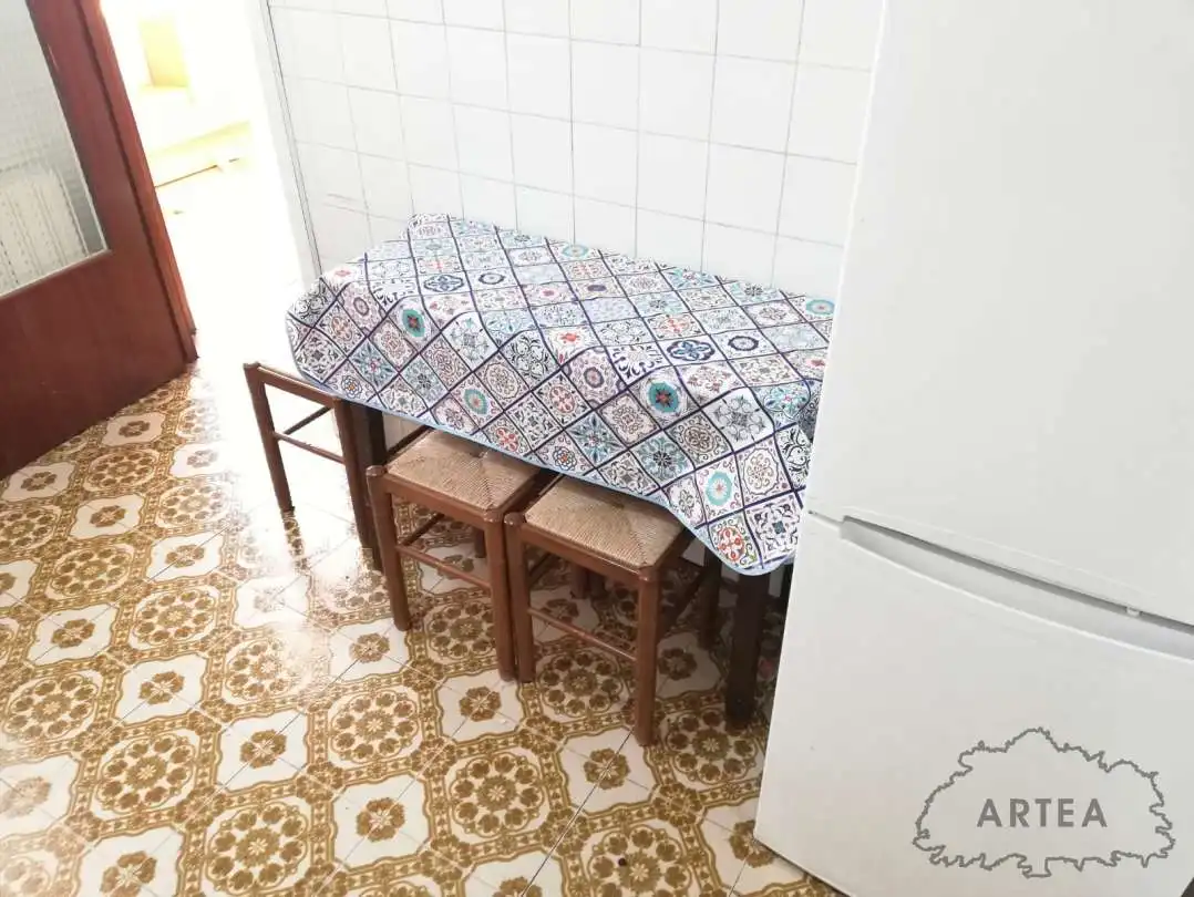Cocina de Piso de alquiler en Bilbao  con Calefacción, Horno y Lavadora