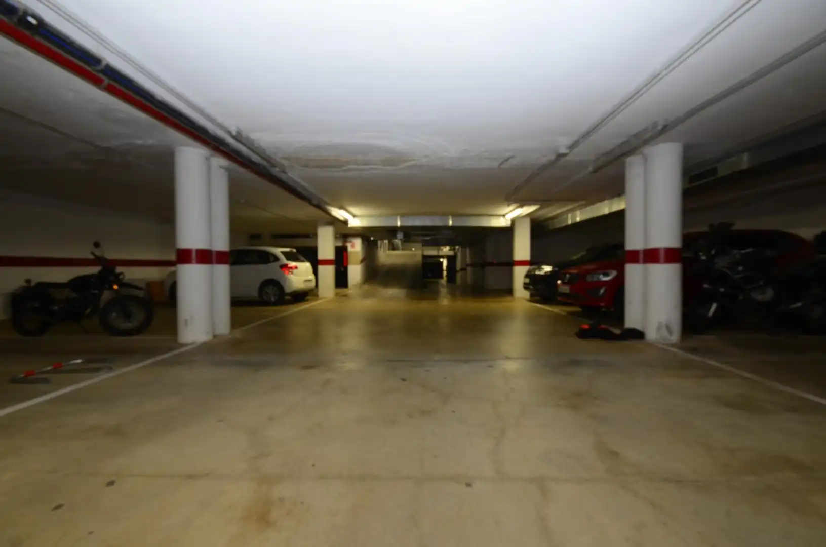 Parkplatz von Wohnung zum Verkauf in Ayamonte mit Privatgarten, Terrasse und Gemeinschaftspool