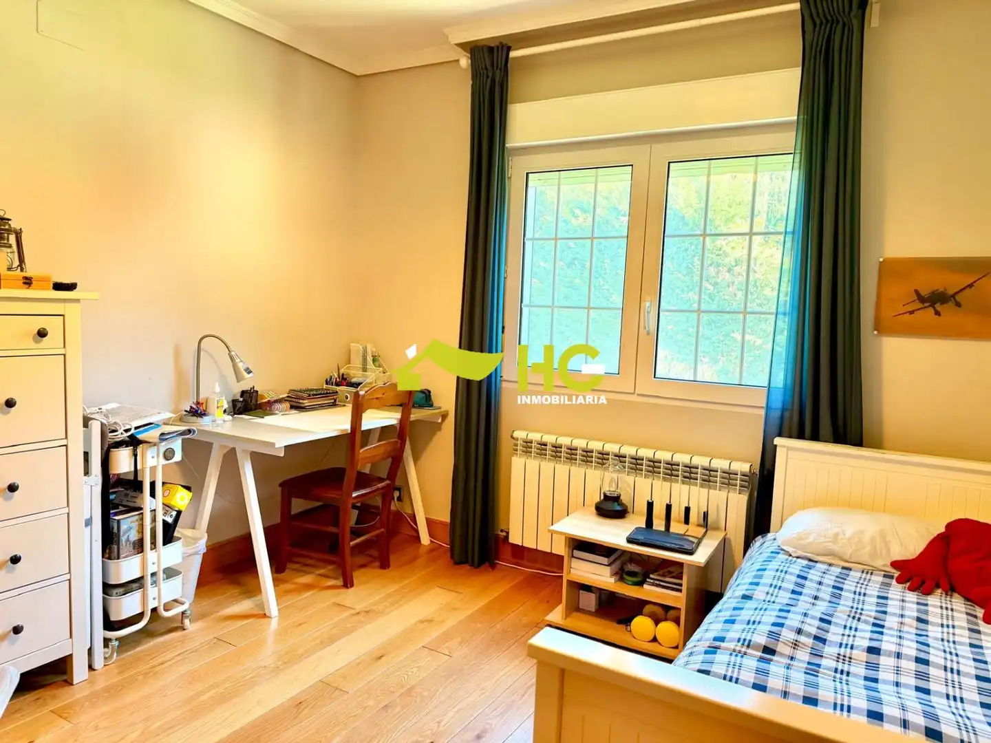 Habitación de Casa o chalet en venta en Villaviciosa de Odón con Aire acondicionado, Calefacción y Jardín privado