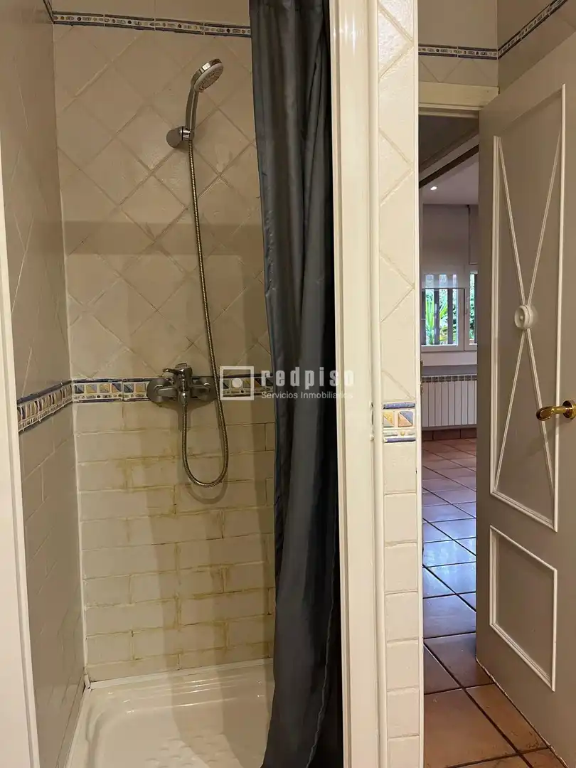Baño de Casa o chalet en venta en Pozuelo de Alarcón con Aire acondicionado, Calefacción y Terraza
