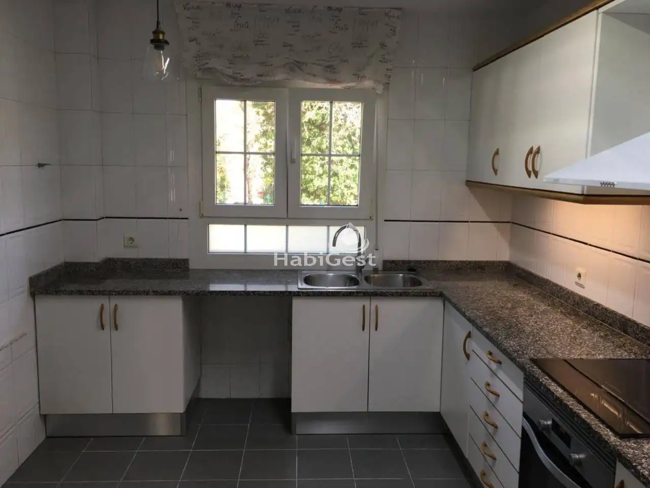 Cocina de Casa adosada en venta en Quart con Aire acondicionado, Calefacción y Terraza