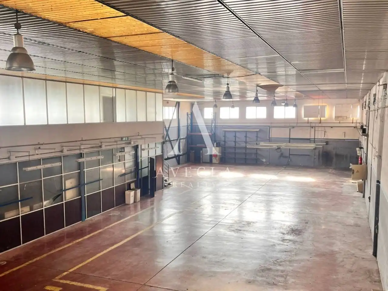 Fabrikhallen zur Miete in Barberà del Vallès