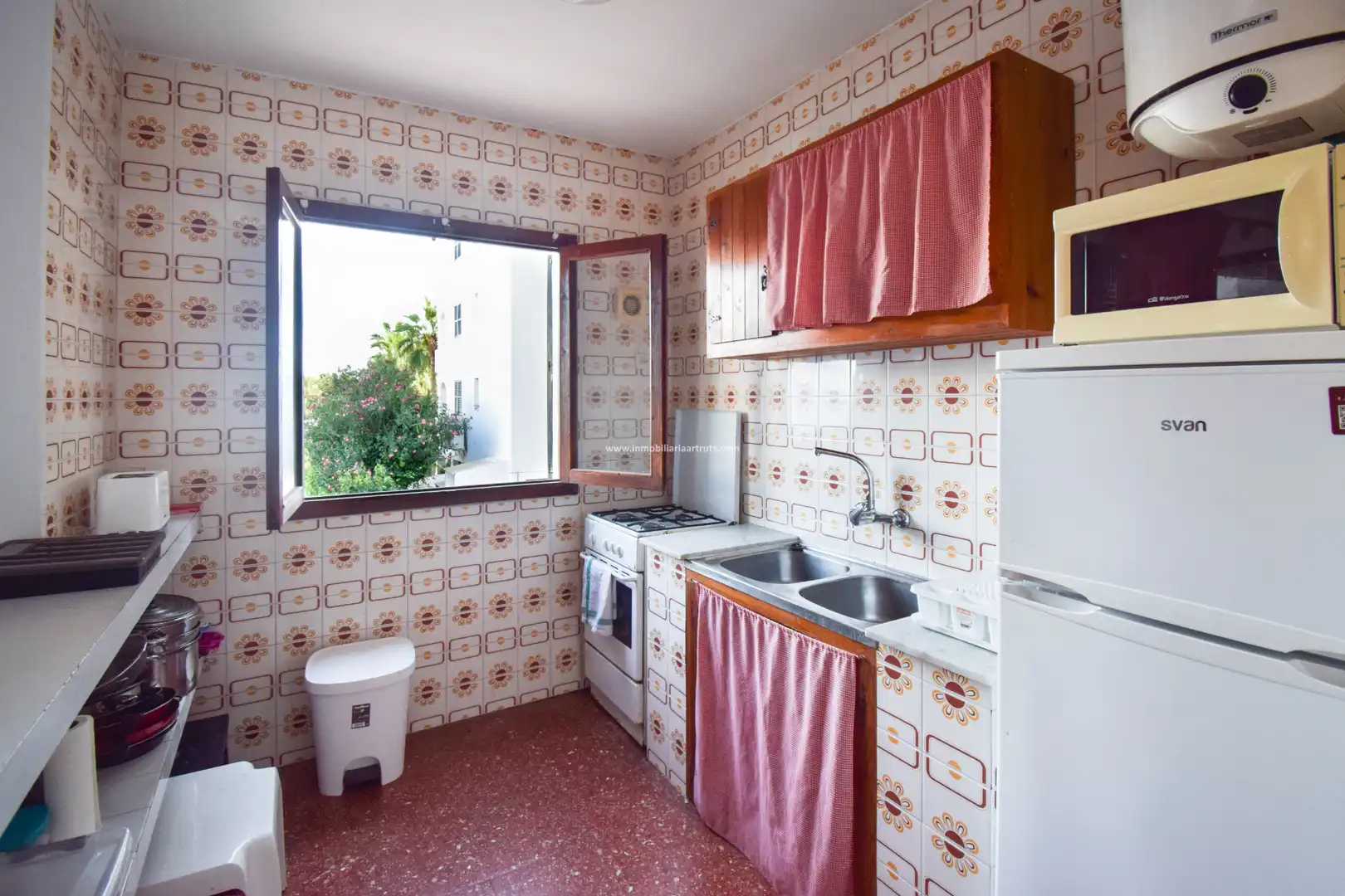 Cocina de Apartamento en venta en Cala Blanca