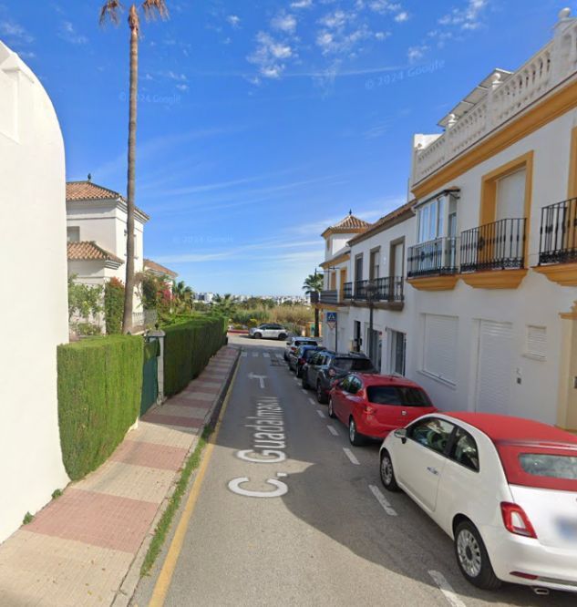 Vista exterior de Casa o xalet en venda en Estepona