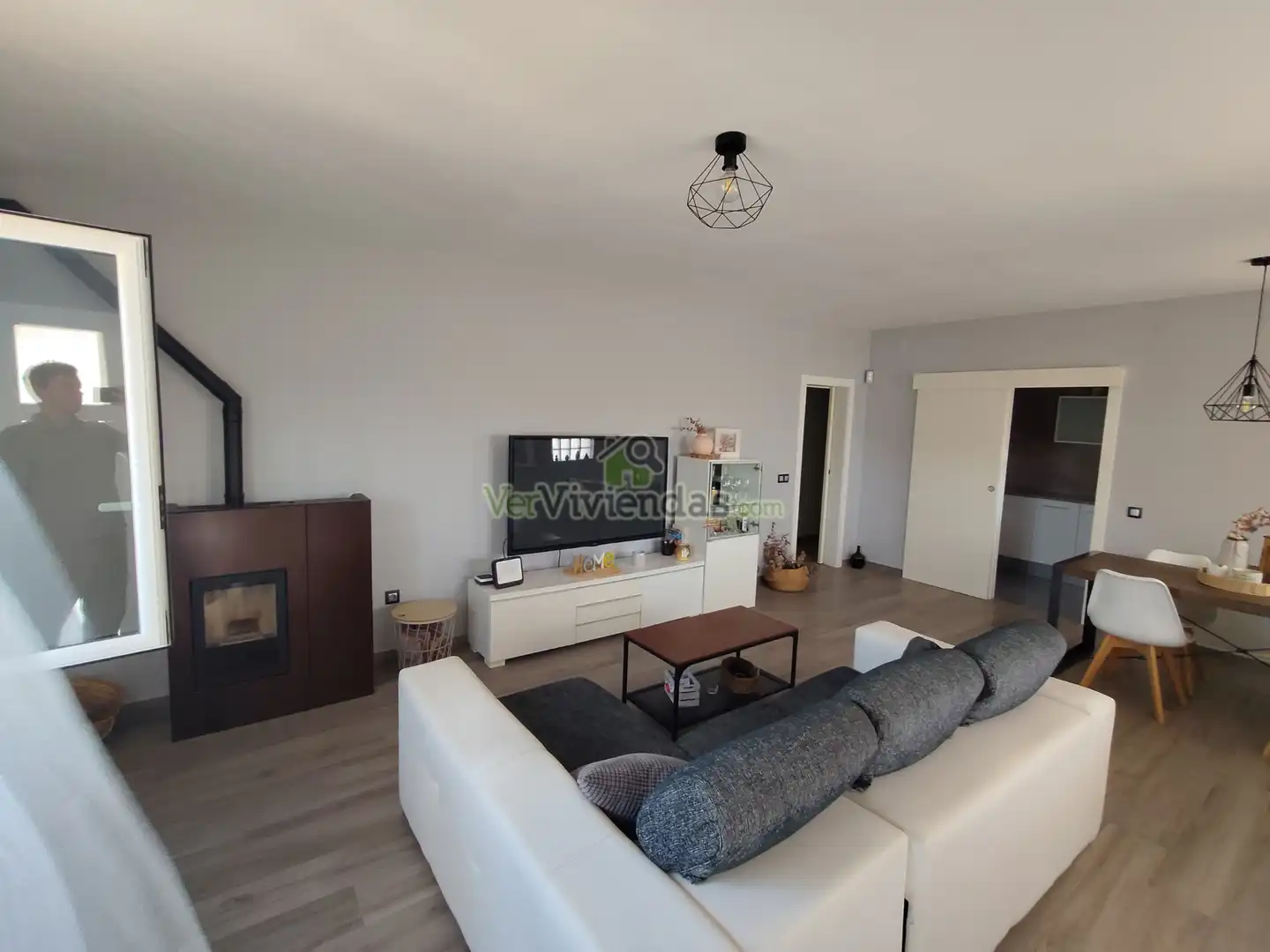 Sala d'estar de Casa o xalet en venda en Vallirana amb Aire condicionat, Calefacció i Jardí privat
