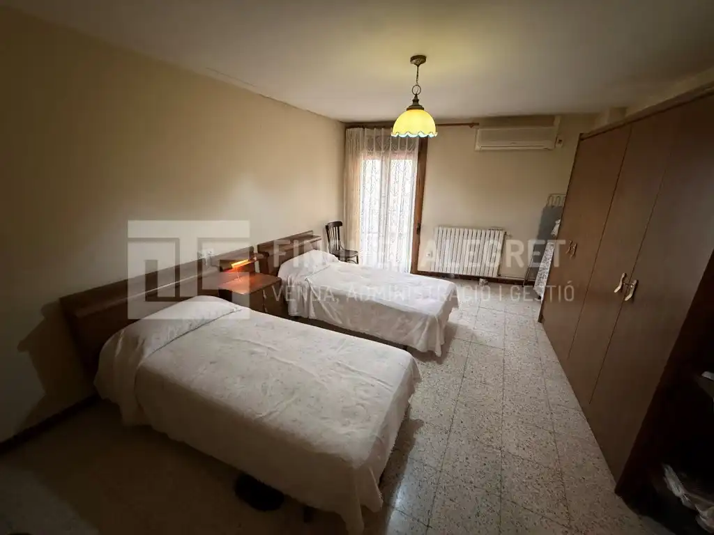 Dormitori de Casa o xalet en venda en Talarn