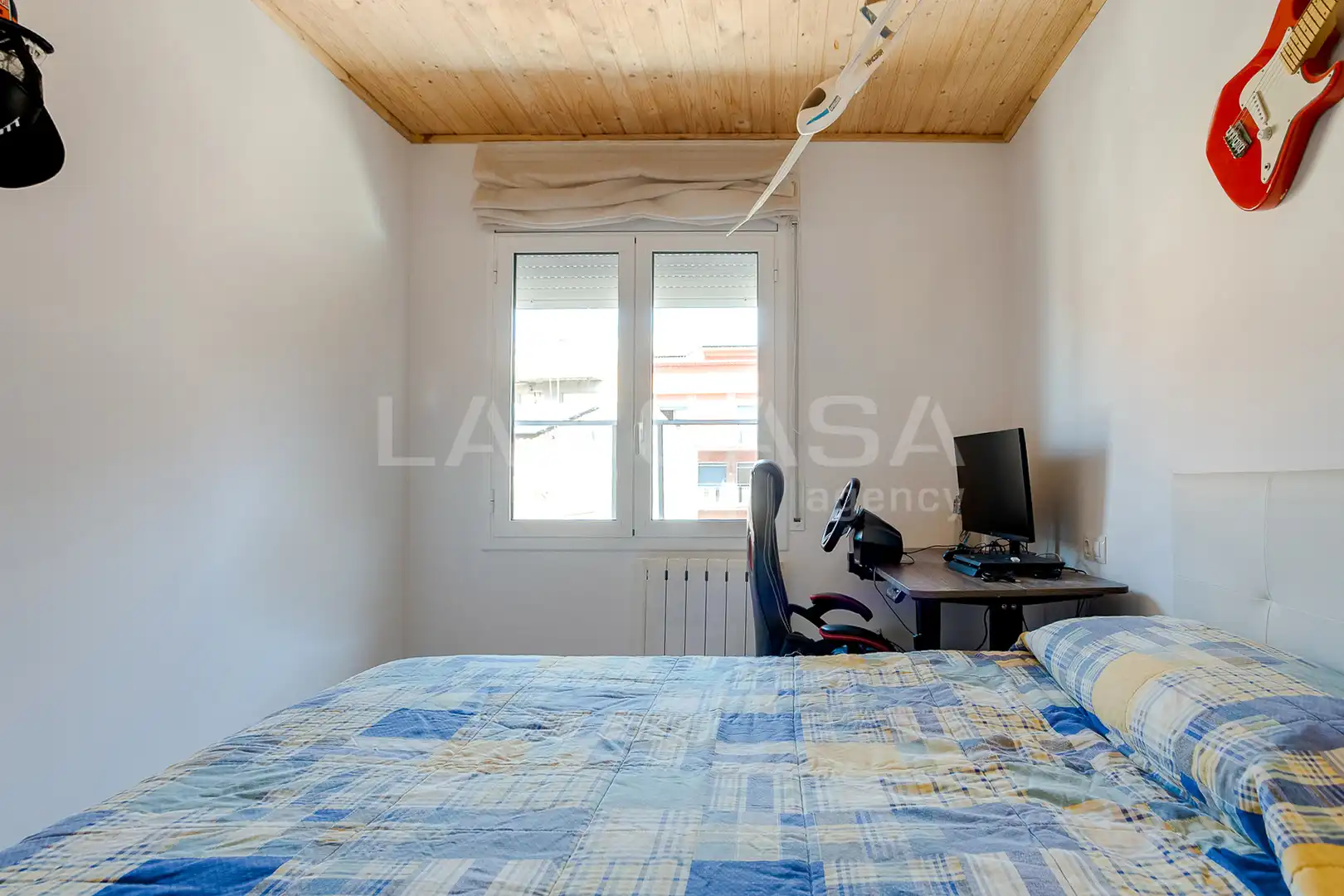 Schlafzimmer von Einfamilien-Reihenhaus zum Verkauf in Les Franqueses del Vallès mit Klimaanlage, Heizung und Parkett