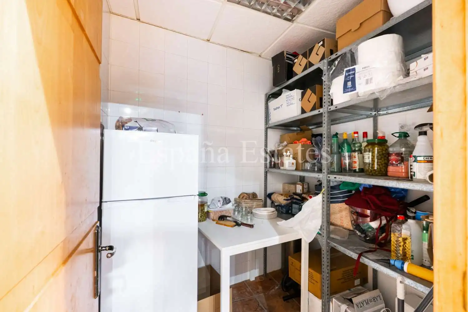 Cocina de Local en venta en Nerja con Aire acondicionado