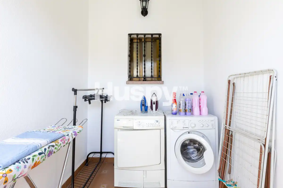 Casa pareada con balcón en venta en Carrer de Sedaví, imagen 30