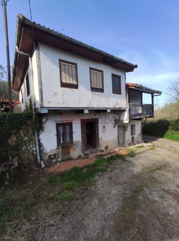 Vista exterior de Casa o xalet en venda en Oviedo 