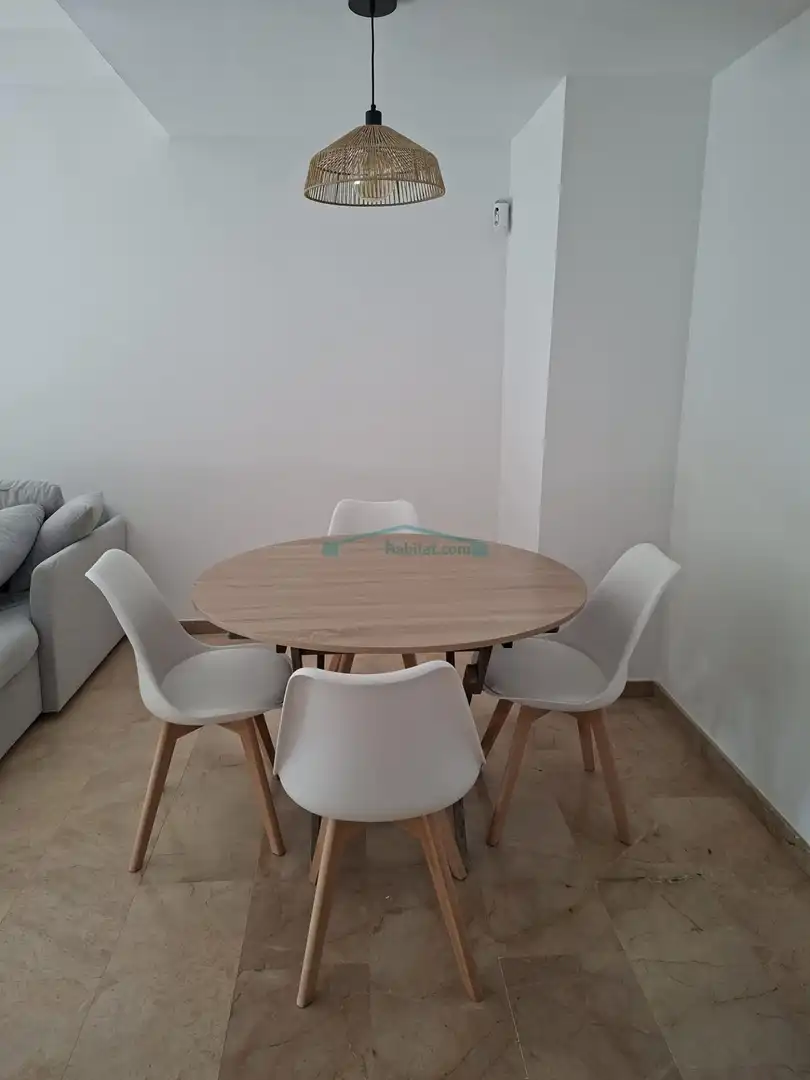 Comedor de Apartamento de alquiler en Dénia con Aire acondicionado, Calefacción y Amueblado