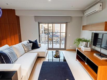 Living room of Flat for sale in  Valencia Capital  with Air Conditioner, Heating and Terrace