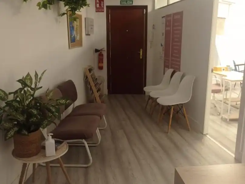 Oficina de alquiler en Majadahonda con Aire acondicionado, Calefacción y Amueblado