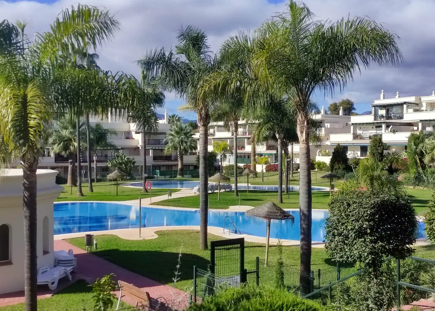 Garden of Attic for sale in Marbella  with Air Conditioner, Terrace and Swimming Pool