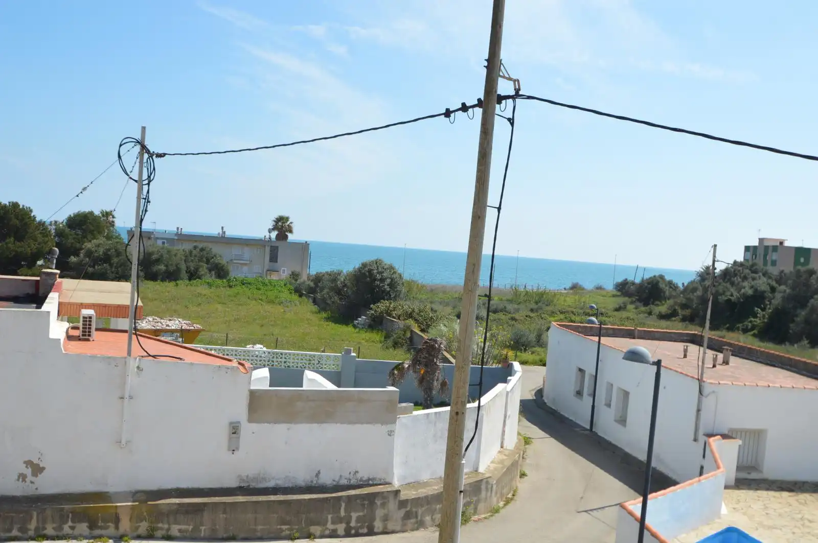 Vista exterior de Casa o xalet en venda en Vinaròs amb Aire condicionat, Calefacció i Jardí privat