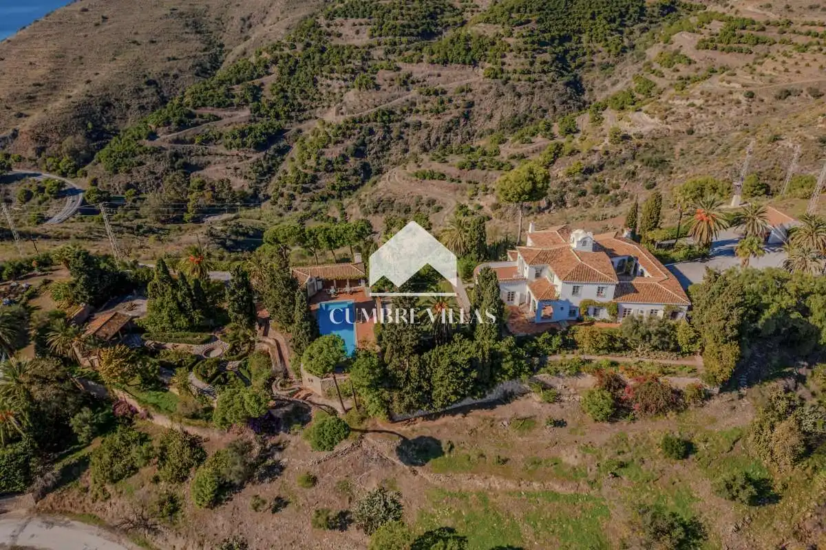 Vista exterior de Casa o chalet en venta en Salobreña con Calefacción, Jardín privado y Terraza