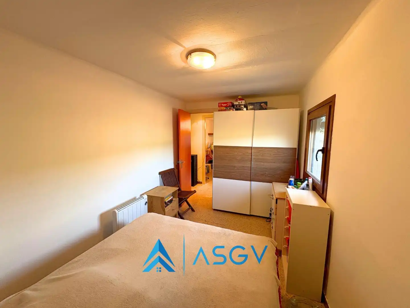 Habitación de Casa o chalet en venta en Santa Maria de Miralles con Calefacción, Jardín privado y Trastero