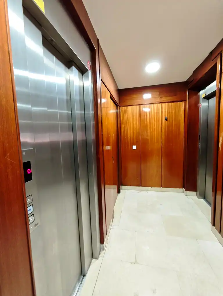 Piso con ascensor en venta en Zumalakarregi Kalea 18, imagen 4