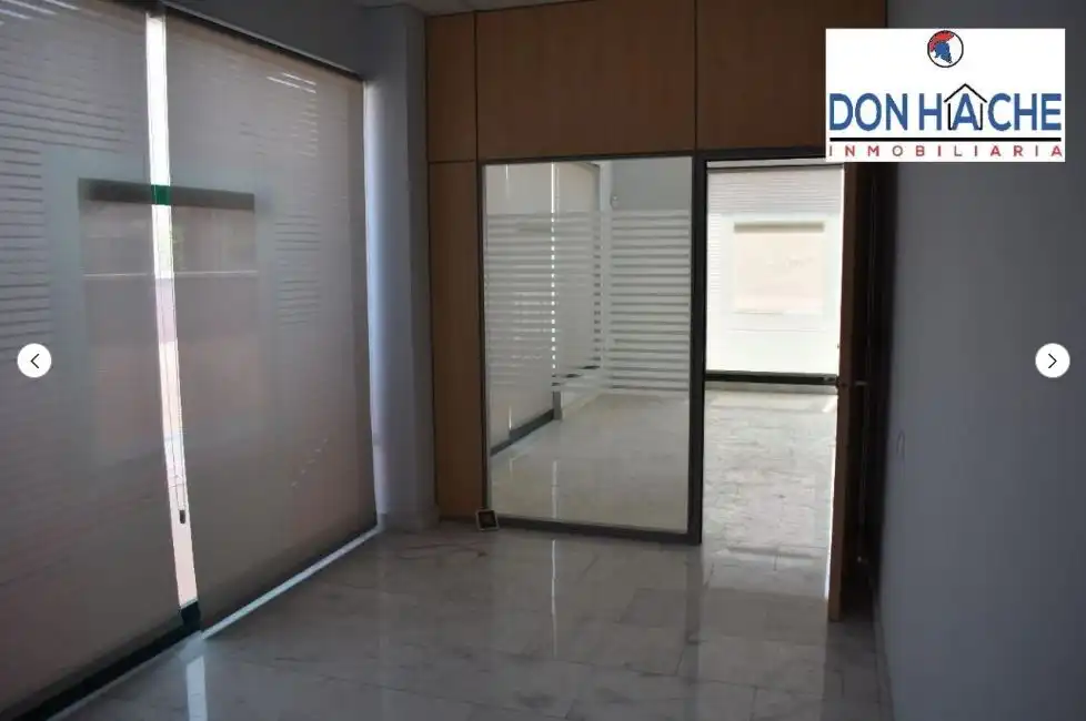 Local comercial en venda a Sur, imagen 4