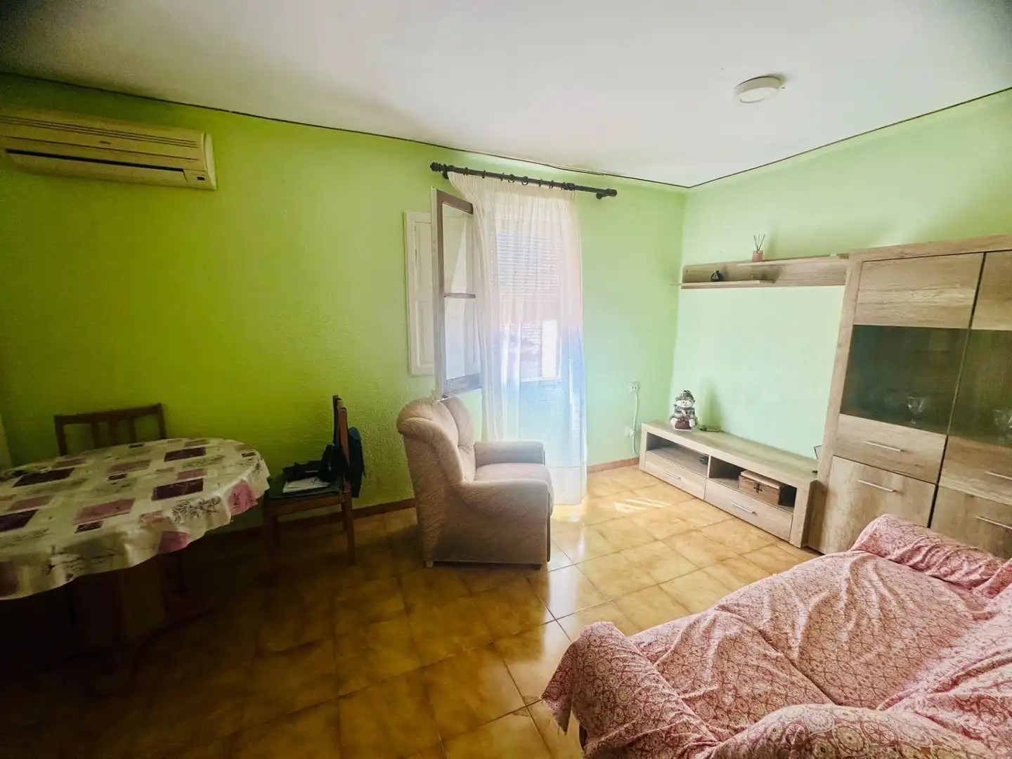 Sala de estar de Piso en venta en L'Aldea con Aire acondicionado y Amueblado