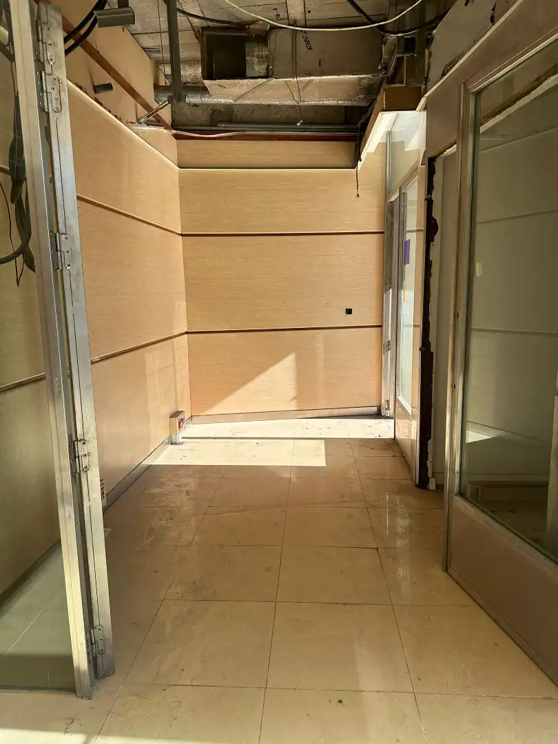 Business premises to rent in Avenida de Carlos III, imagen 3