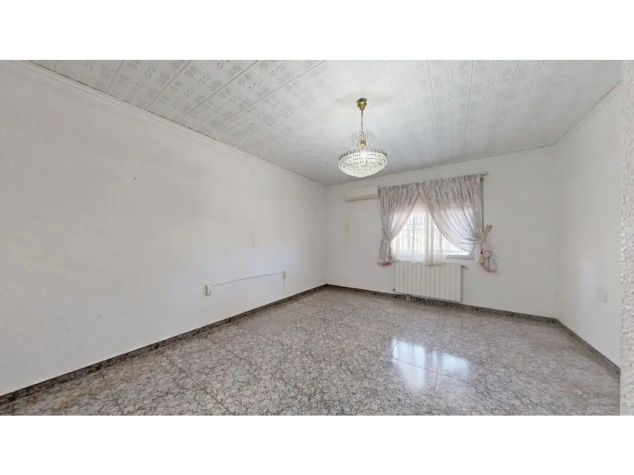Habitación de Casa o chalet en venta en La Pobla de Vallbona con Jardín privado y Piscina