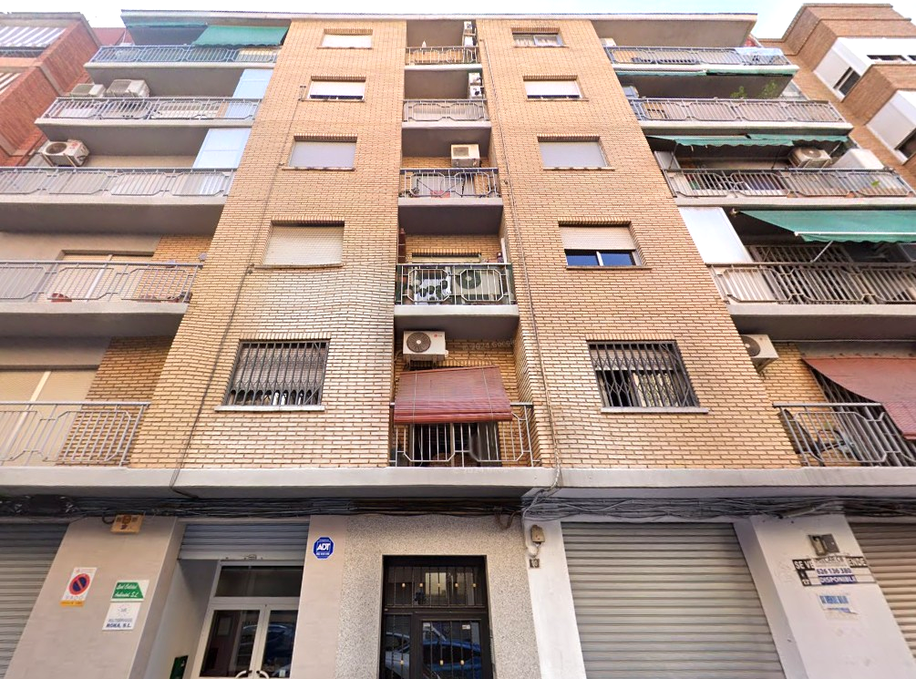 Exterior view of Flat for sale in  Valencia Capital  with Air Conditioner and Balcony