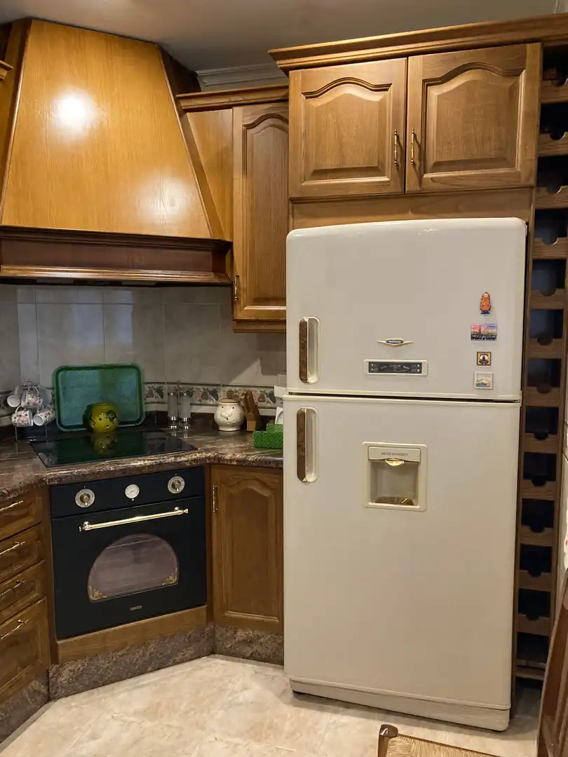 Cuina de Pis de lloguer en Villarrobledo amb Aire condicionat, Calefacció i Parquet