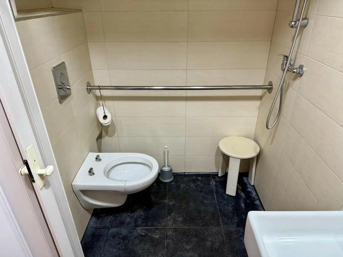 Bany de Casa o xalet en venda en Mataró amb Terrassa, Traster i Balcó