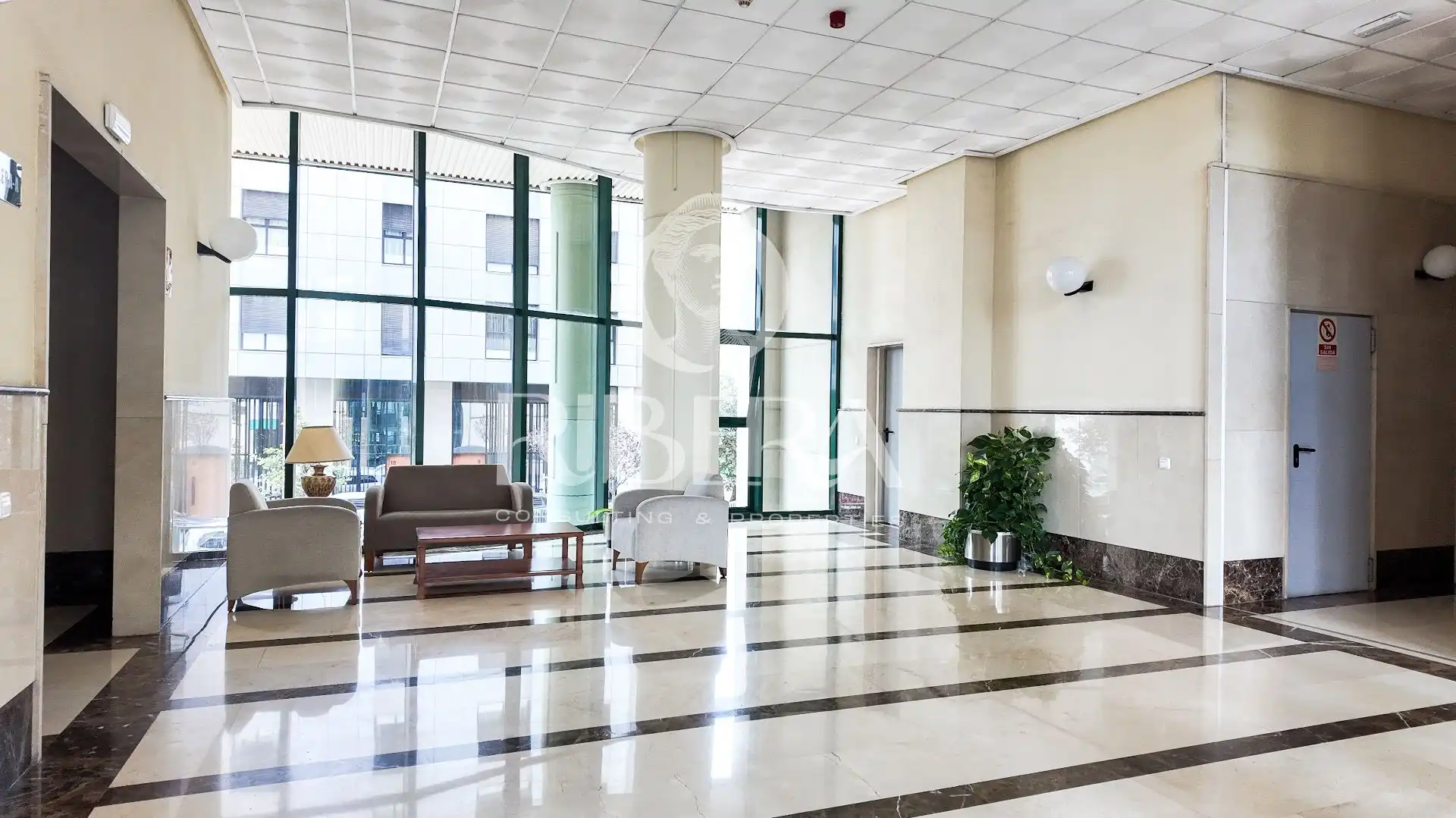 Wohnung zur Miete in Valencia mit Klimaanlage, Heizung und Terrasse