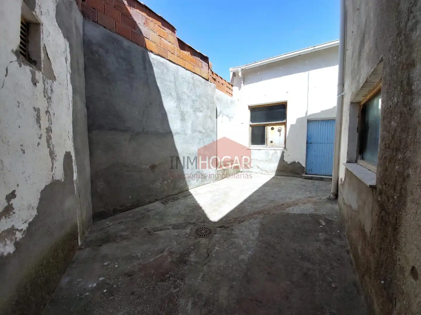 Casa o chalet en venta en Palacios de Goda con Terraza, Trastero y Balcón