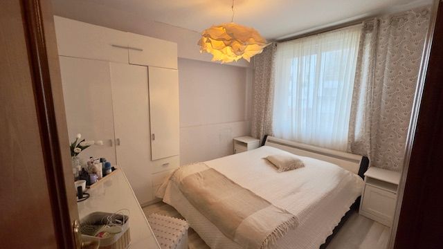 Dormitori de Pis en venda en Ferrol amb Moblat, Forn i Rentadora