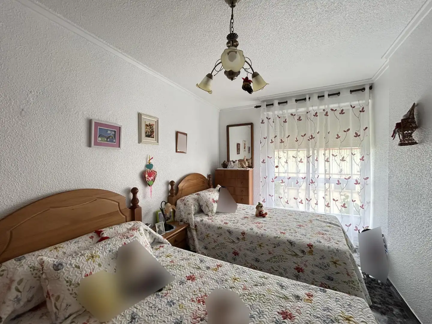 Habitación de Piso en venta en Novelda con Aire acondicionado, Trastero y Alarma