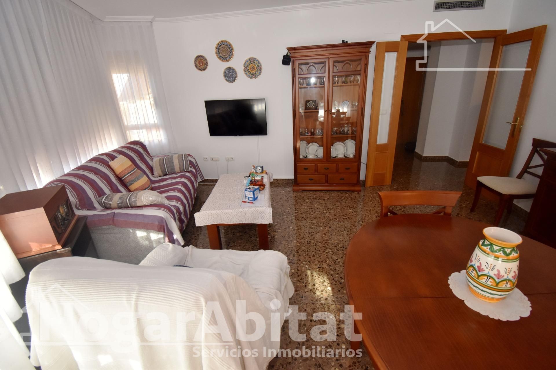 Living room of Flat for sale in Vila-real  with Air Conditioner, Storage room and Furnished