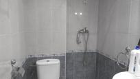 Bathroom of Planta baja for sale in Figueres  with Heating