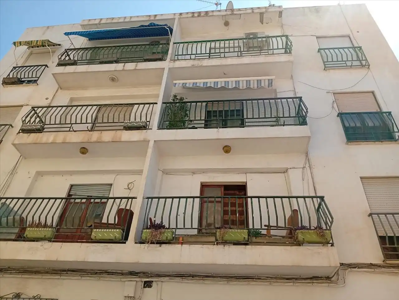 Außenansicht von Wohnung zum Verkauf in Berja mit Balkon