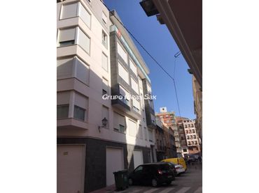 Aparcamiento en venta en Castelar